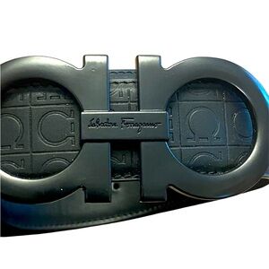 Salvatore Ferragamo Black Belt Elegant Accessory